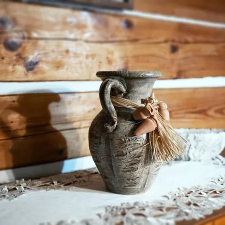 Medova Chaloupka Ceske Svycarsko * Jetřichovice